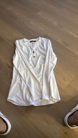 Women long sleeve size S