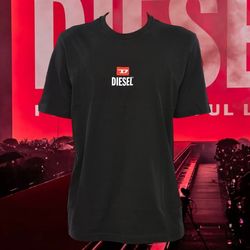 Diesel t-shirt with Flocked logo US L