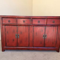 Sideboard by Hooker Furniture