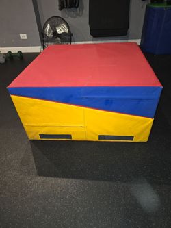 GYMNASTICS CHEESE MAT LARGE