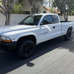 2000 Dodge Dakota