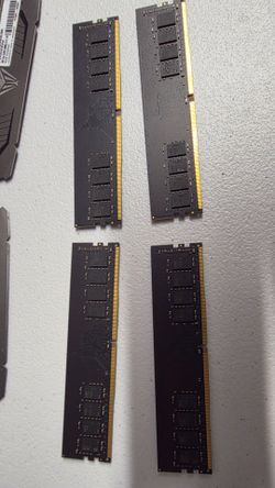 Patriot Viper 4400 Mhz DDR4 - 32GB (4x8GB)