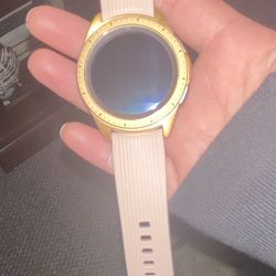 Samsung Galaxy Rose Watch 