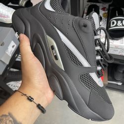 B22 Dior Shoes 