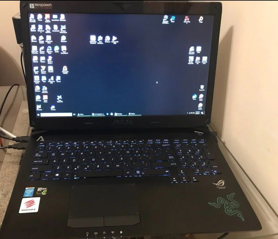 Asus rog gaming laptop 12gb ram 17.3in screen