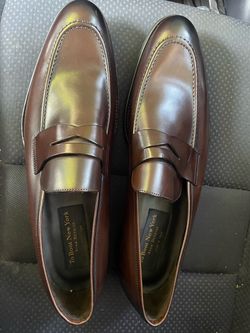 Men’s dress shoes