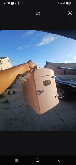 Mini Fridge