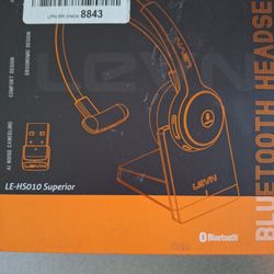 LEVN Bluetooth 5.0 Headset, Wireless Headset with Microphone (AI Noise Cancelling)
- 35Hrs Bluetooth Headphones with USB Dongle for PC
