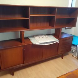 MM Moreddi Teak Mid-century Display Cabinet