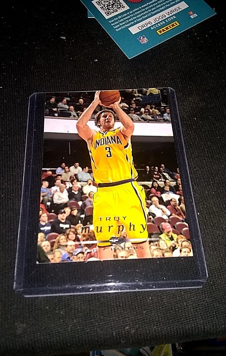 Basketball card
