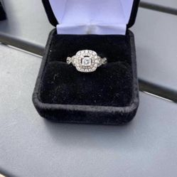 Neil Lane Diamond Engagement Ring