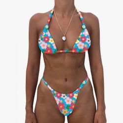 New Beautiful Bathing Suit Size Large. See Photos. Great Price. Cash & Pickup Only