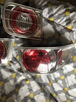 2005 honda civil tail lights