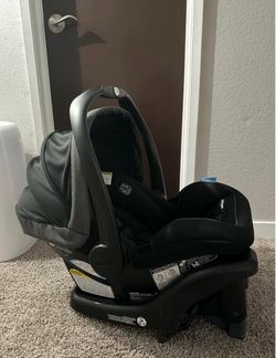 Graco Snugride 35 Lite Elite with Base
