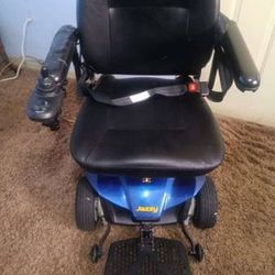 Jazzy Elite Electric Wheelchair 