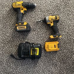 Dewalt Drill Set 