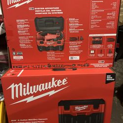 Milwaukee M18 Vacuum Tool Only