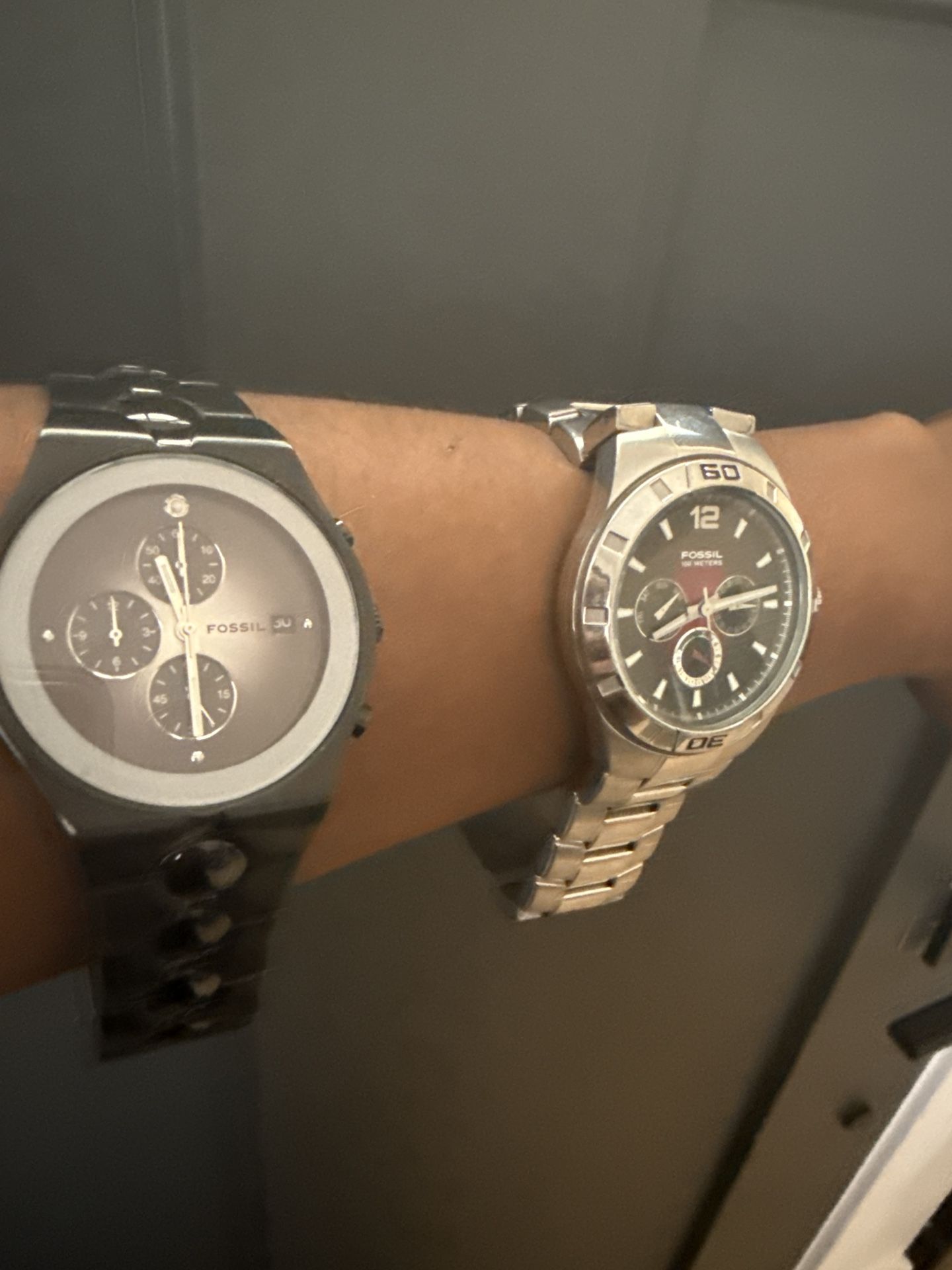 Fossil Stainless Steel 100M Chronograph Watch – Black Dial with Red Details