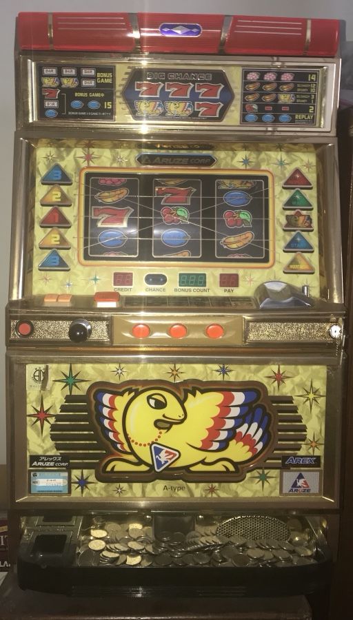 Japanese Slot Machine Arex Pachislo Token.