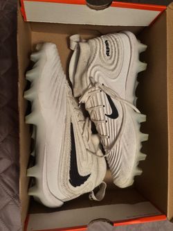 Nike Cleats Size 11