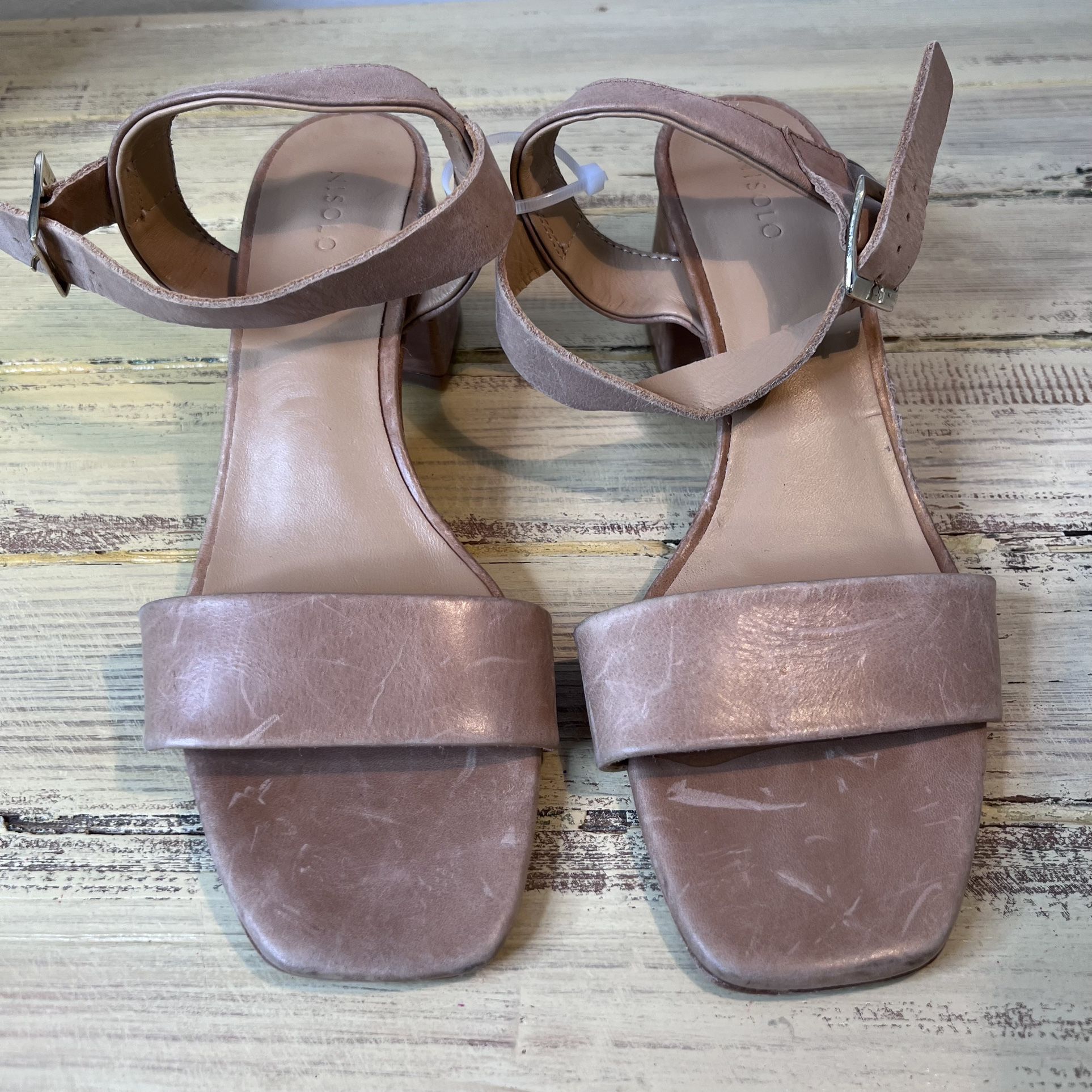 NISOLO Women’s Block Heel Sandal Leather Color: Cream / Tan Size: 9