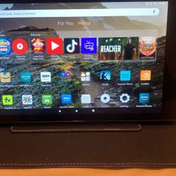 Amazon Fire Tablet 10”