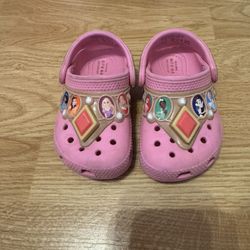 Toddler Crocs 5c