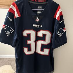Vintage DEVIN McCOURTY NFL New England Patriots Jersey in Excellent Condition Size XL