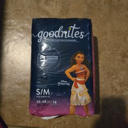 Girl's toddler pull up