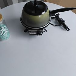 Nice Oster Fondue Cook Top Burner Set OEM Factory Very Clean Never Used. 