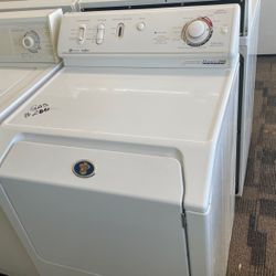 Large Capacity Maytag Dryer 