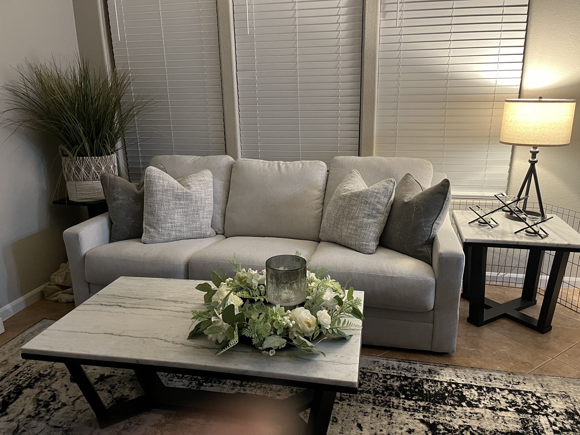Sofa, Loveseat, Chair &Ottoman