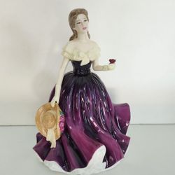 ROYAL DOULTON PRETTY LADIES 'SPECIAL GIFT' HN 4744