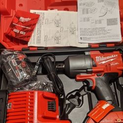 Milwaukee M18 Fuel 3/4" Impact wrench Cordless w 2 batteries
