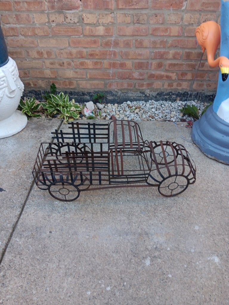 Vintage Truck Planter Pots Holder Stand Yard Decor Garden