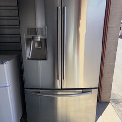 Samsung Stainless Steel Refrigerator And Freezer