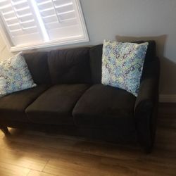 Nice Black sofa 