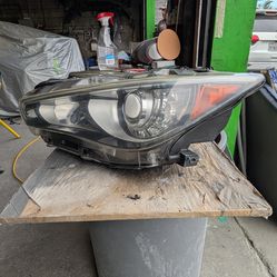 Infinite Q50 left headlight fit 2014 2015 2016 2017. To 2022  W / Led  Drl Headlight