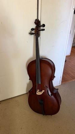 Almost New Cello – Excellent Condition, Ready to Play!