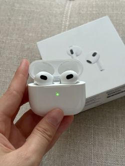 AirPods 4