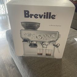 Breville Expresso Machine 