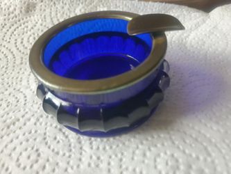 Vintage ashtray 12