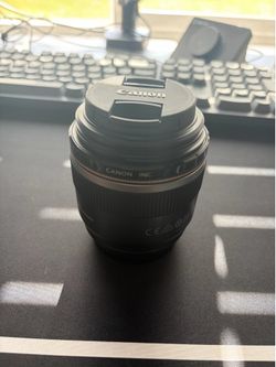 Canon EF-S 60mm f/2.8 Macro USM Lens OBO