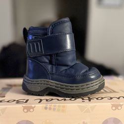 Used 5c Snow Boots