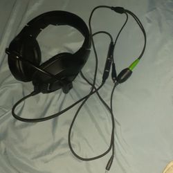 Gaming Mic Can Be Led If Plugged in 