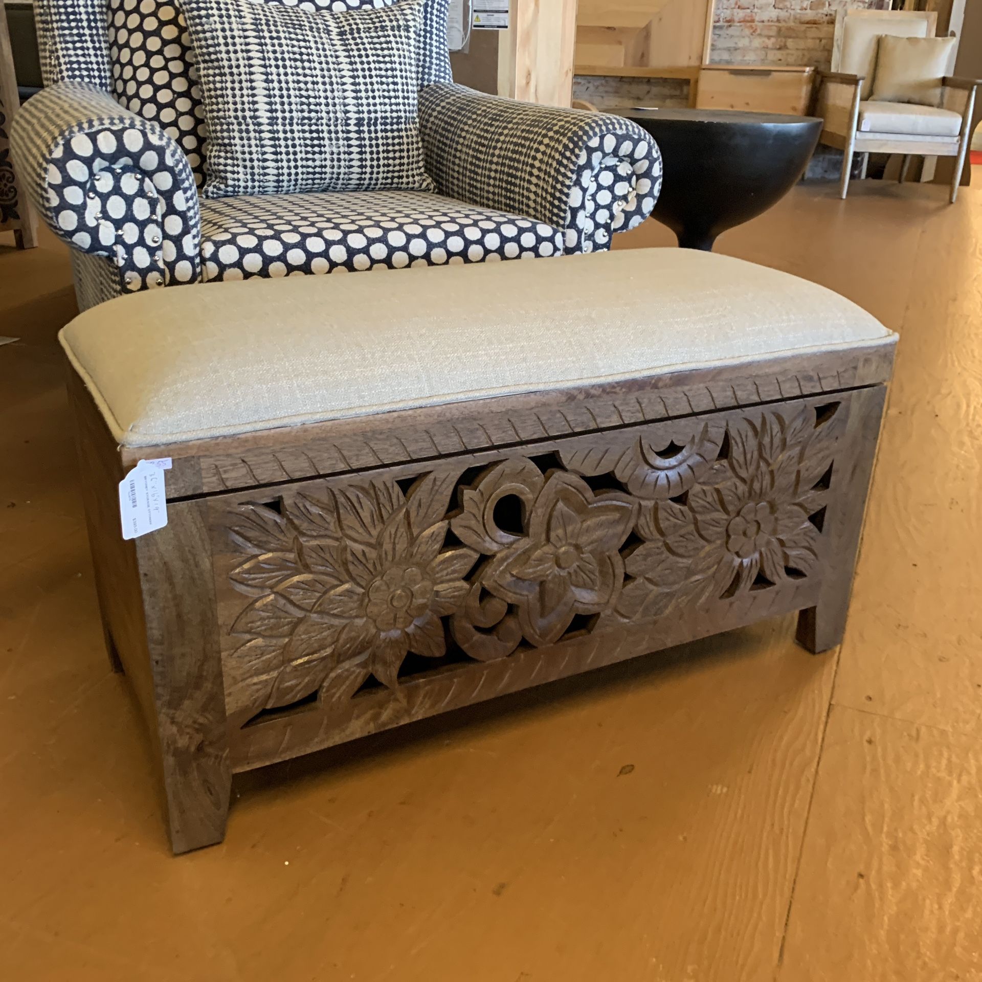 Bryoney Storage Ottoman