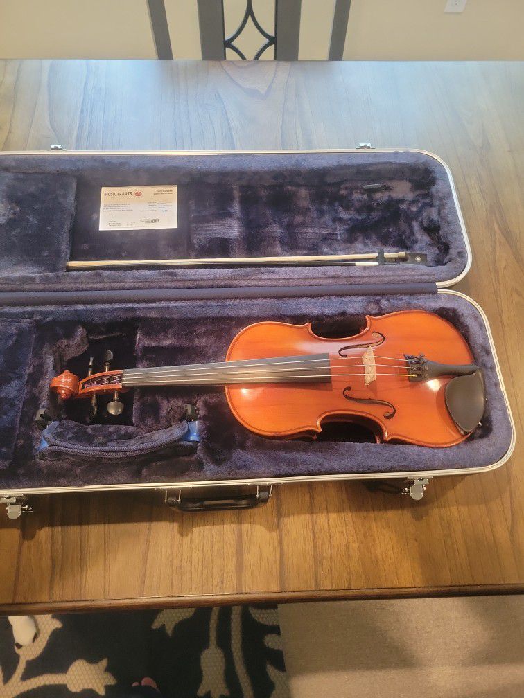 Strobel ML-100 Student Size: 4/4 Violin
