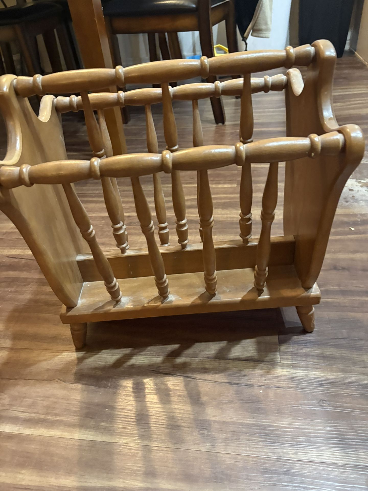 Wooden magazine rack
