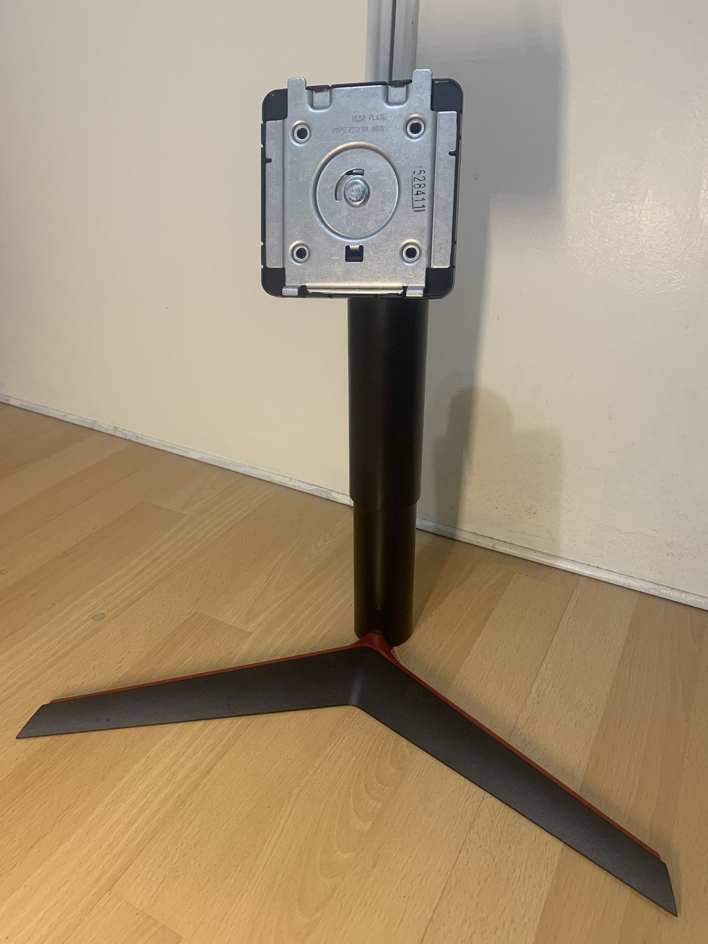 LG Ultragear Monitor Stand