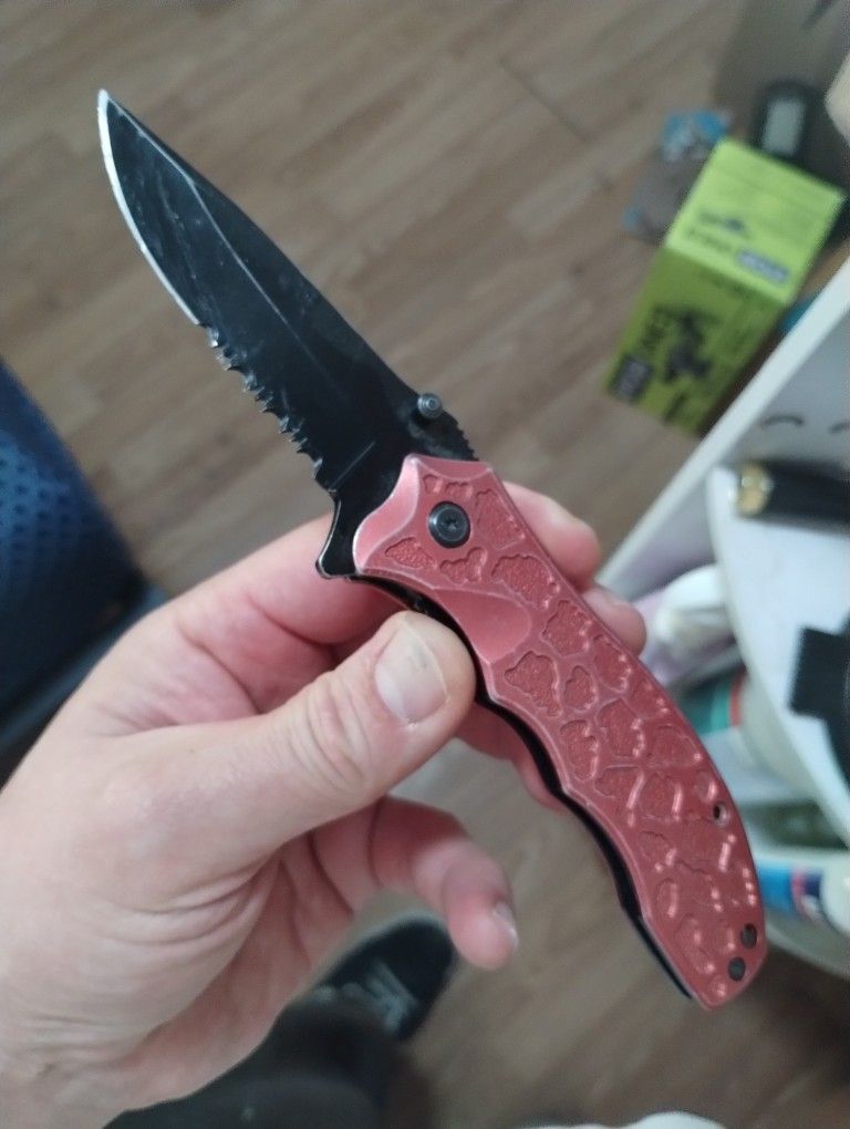 Pocket Knife Tool